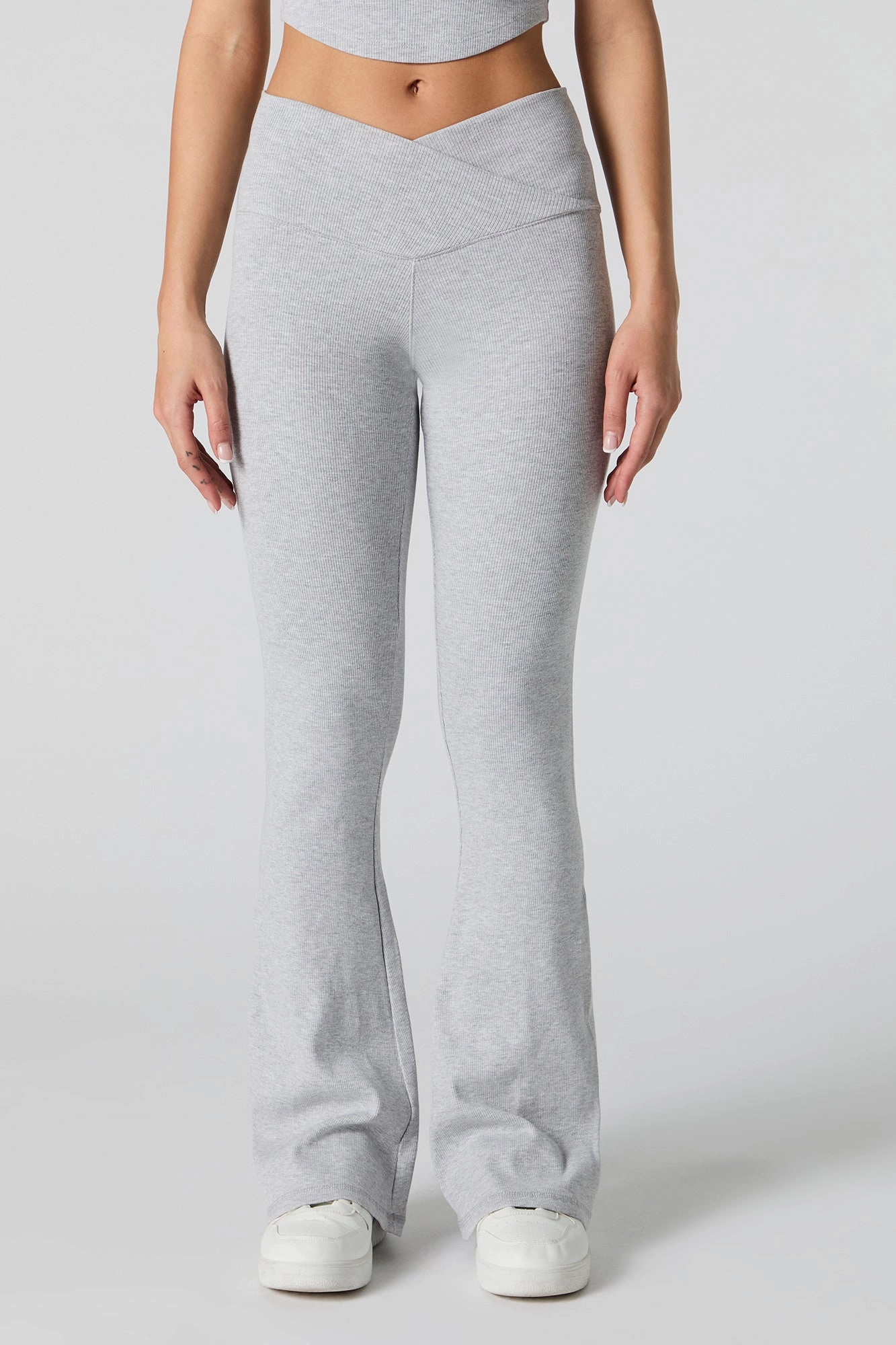 Active Ribbed V Waist Flare Pant