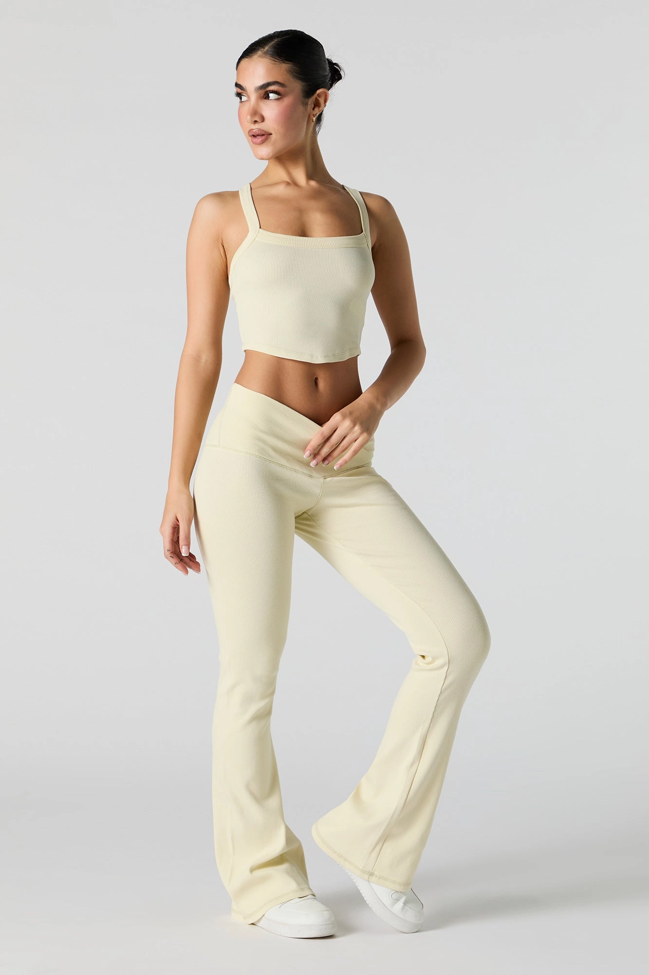 Active Ribbed V Waist Flare Pant