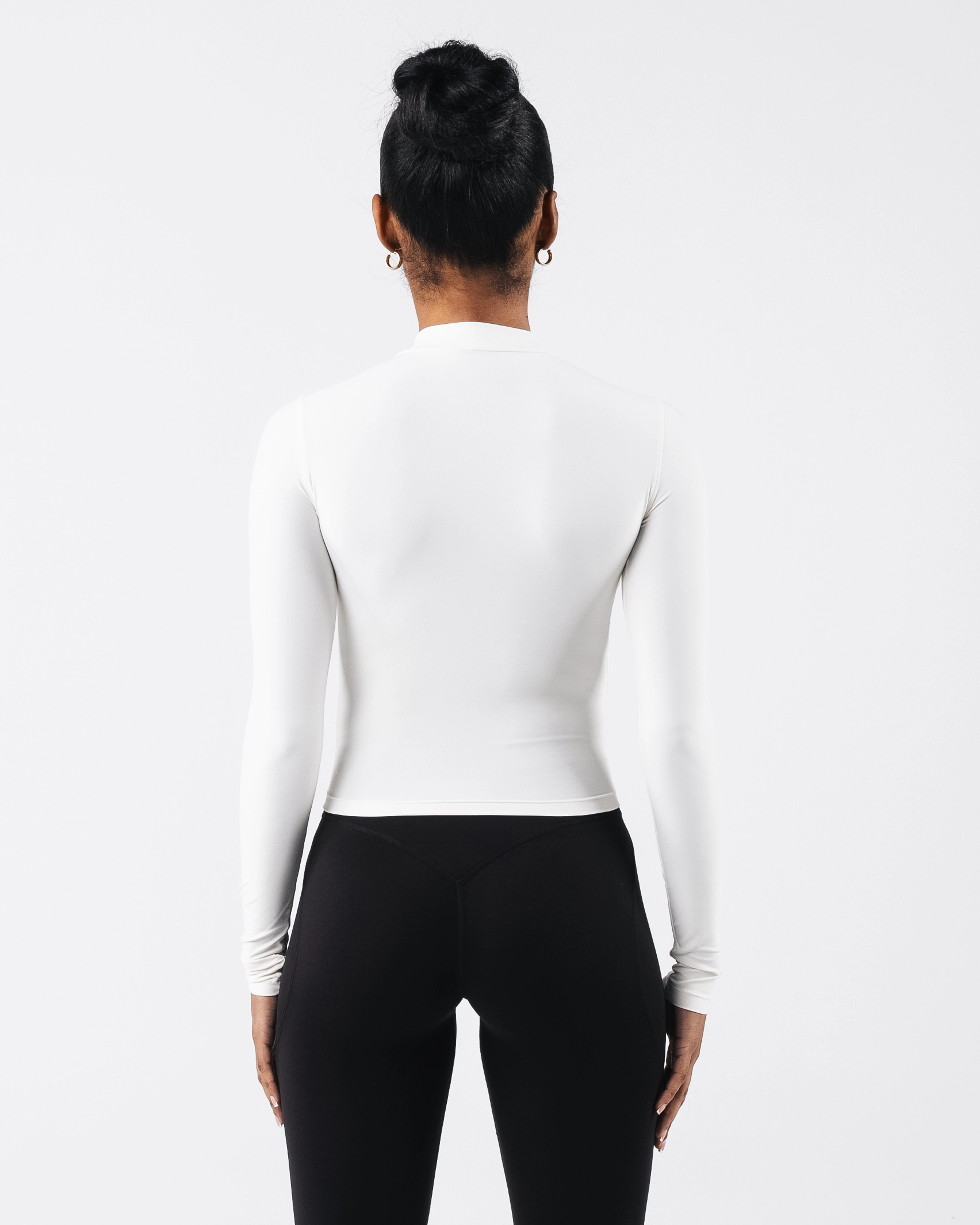 Basics Turtleneck - Lace