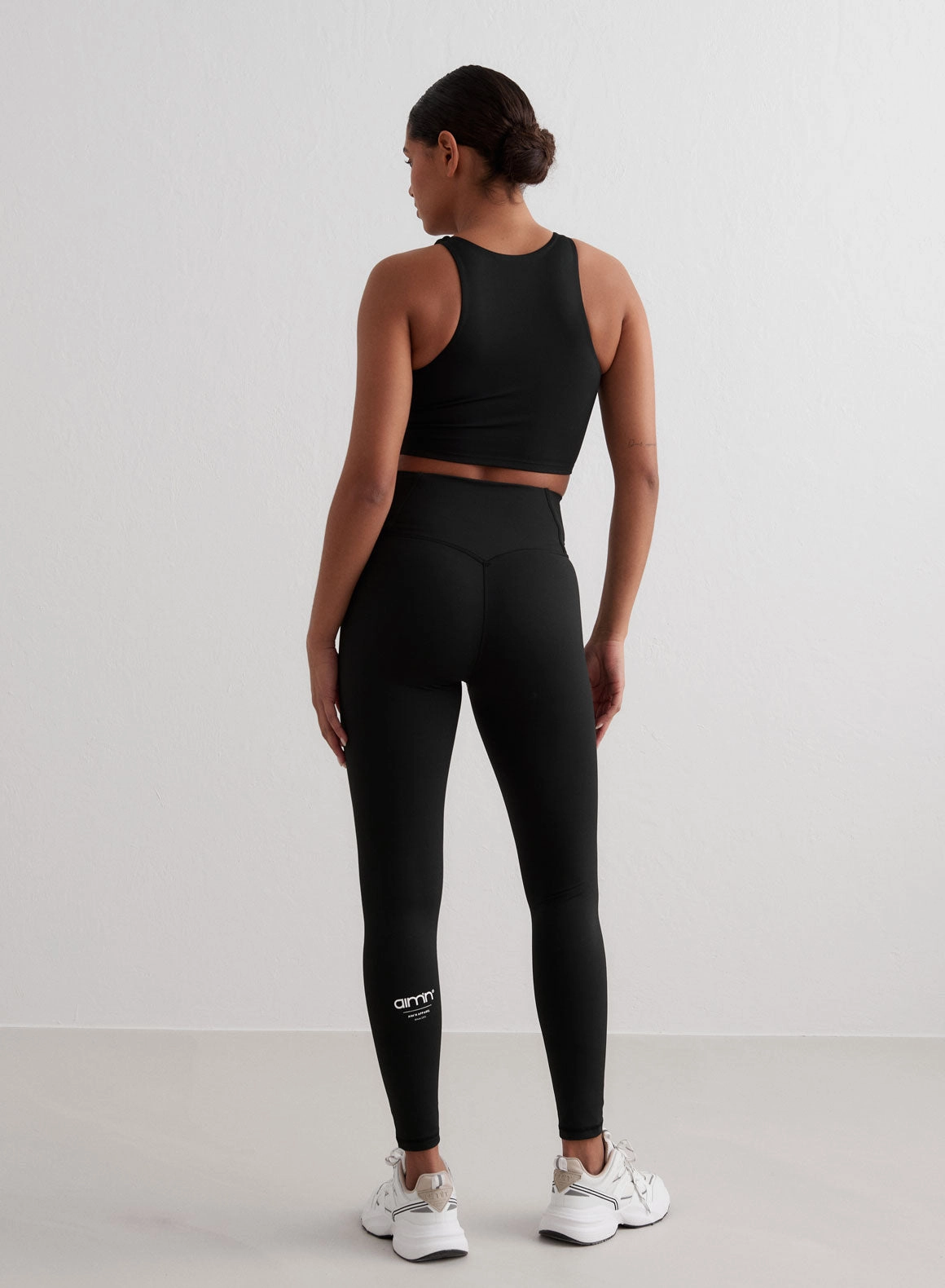 Black Edge Core Tank Top