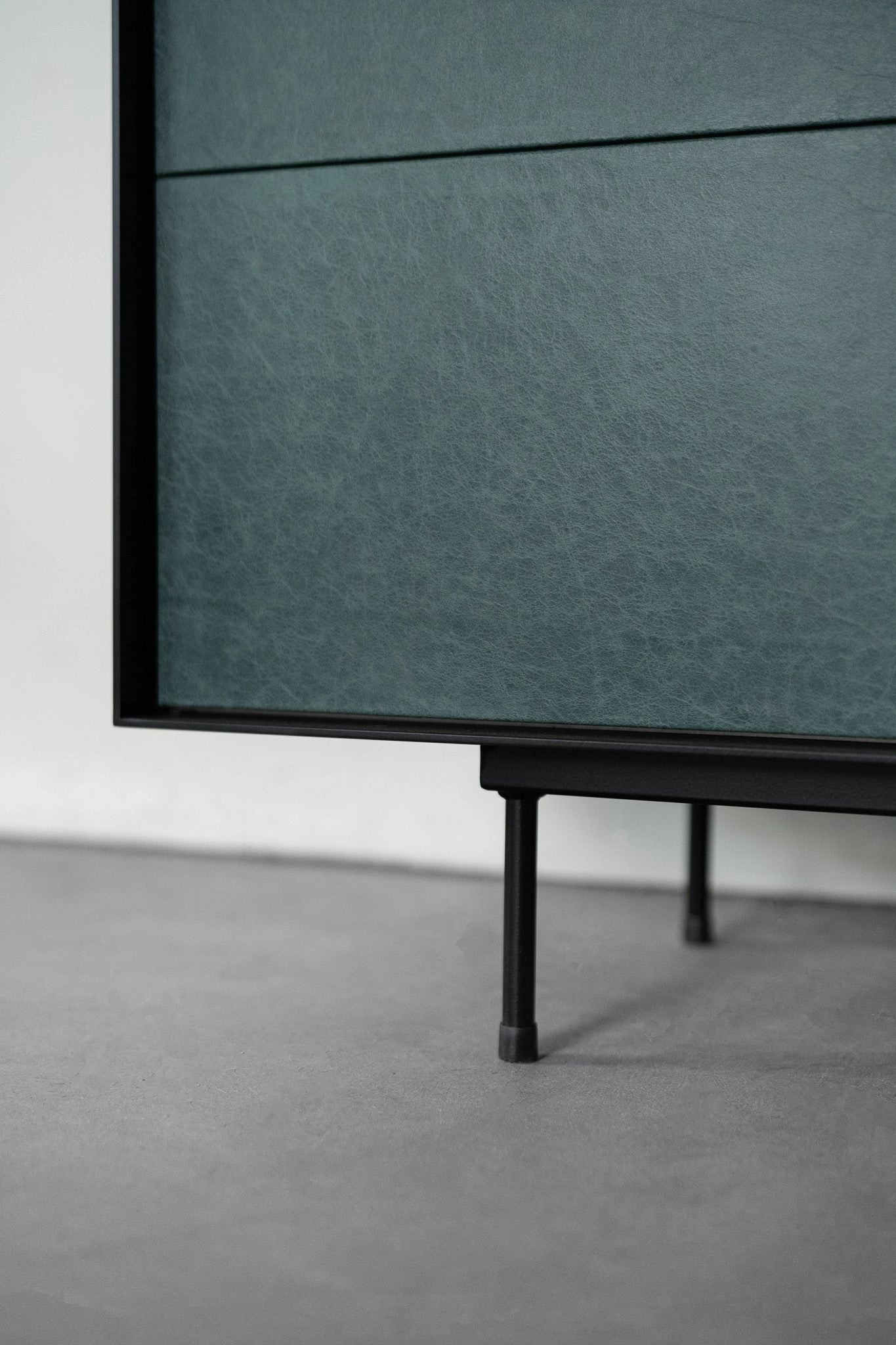 Bronson Credenza (TQS)
