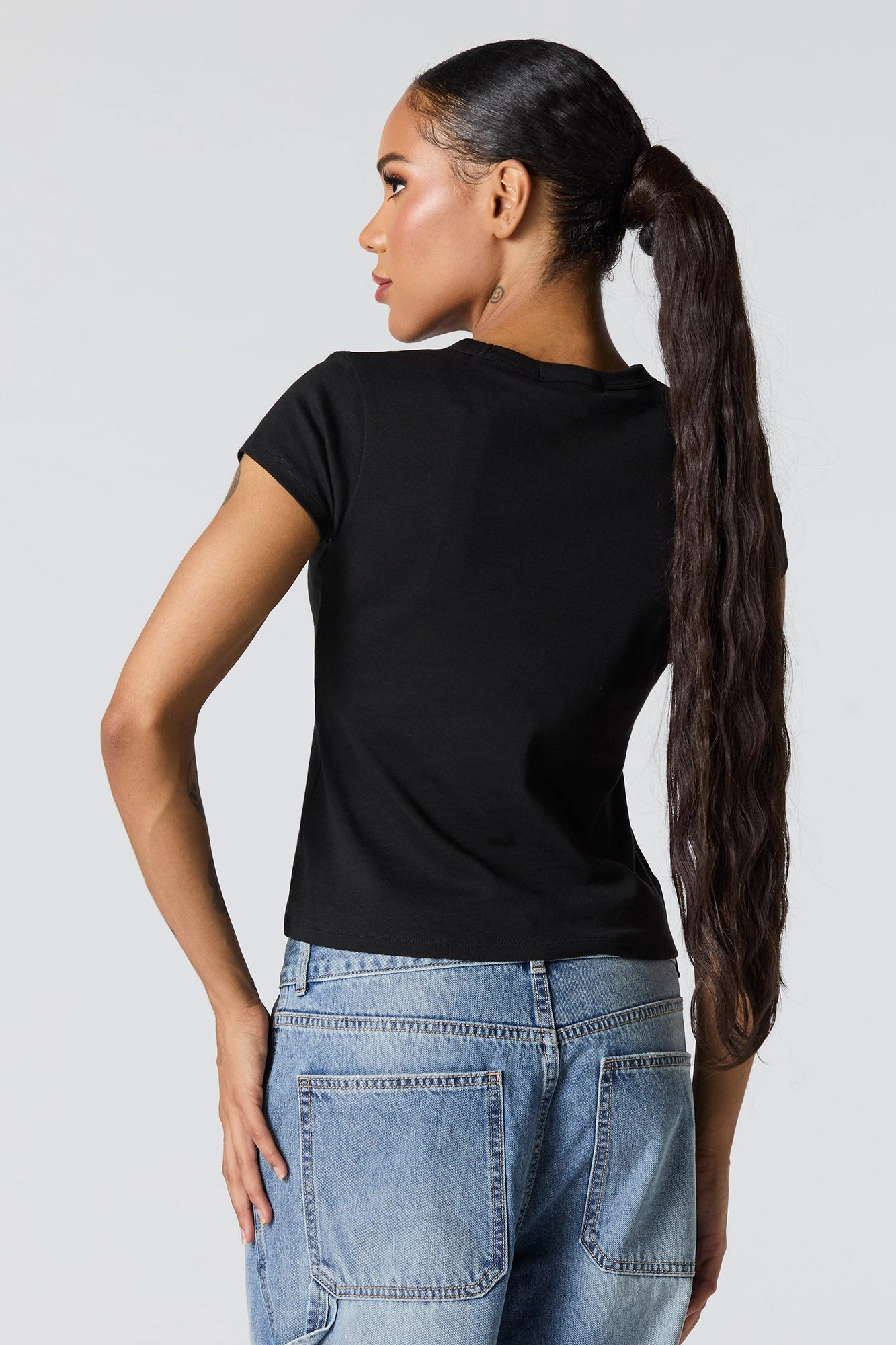 Brooklyn 1999 Graphic Embroidered Fitted T-Shirt