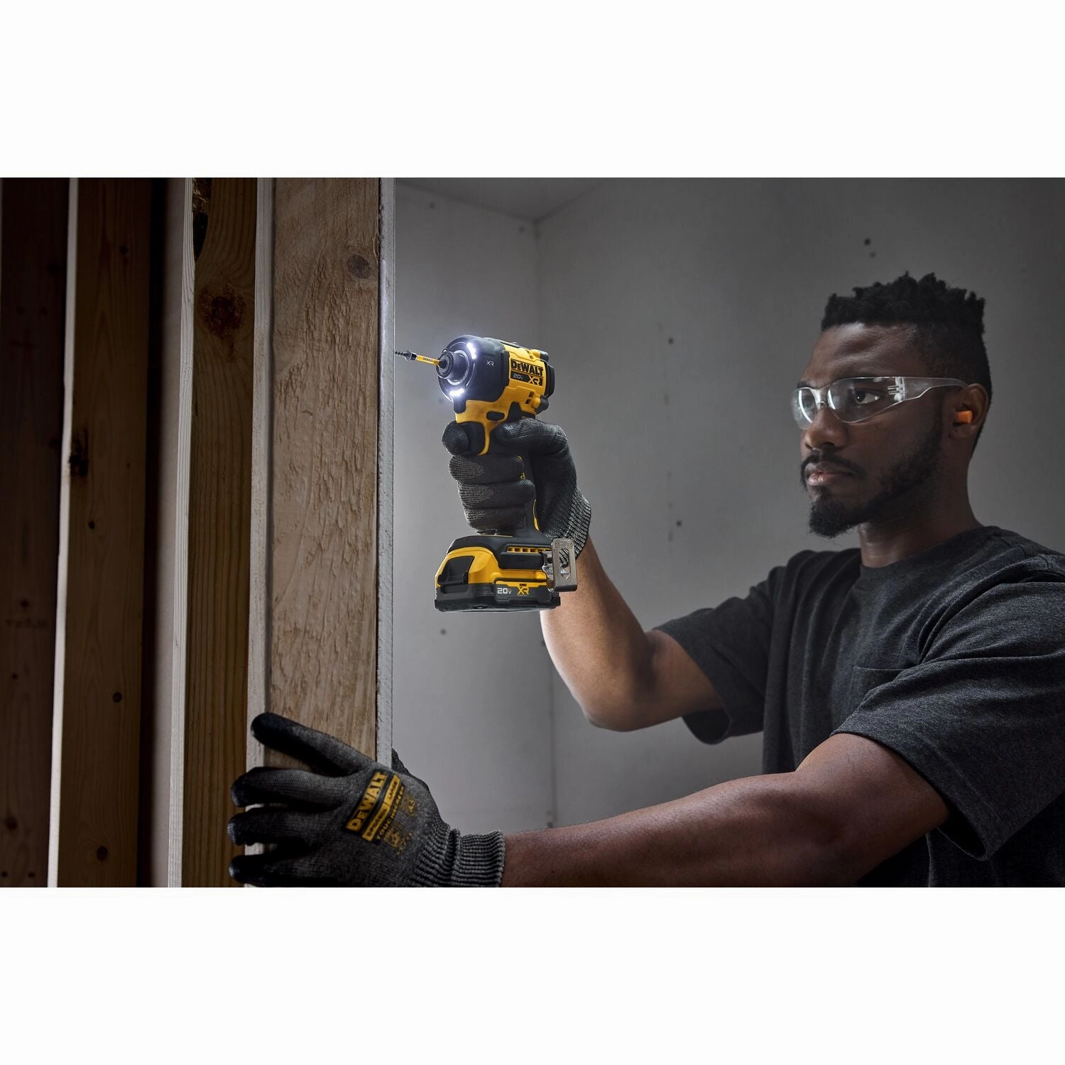 DEWALT DCF870B-20V MAX* XTREME Cordless Brushless 1/4 in Hydraulic Impact Driver Drill