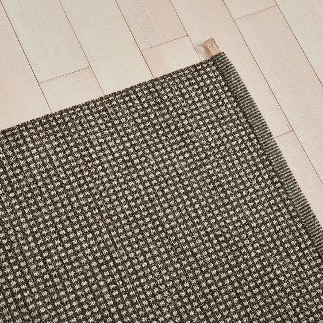 Dot Icon Rug