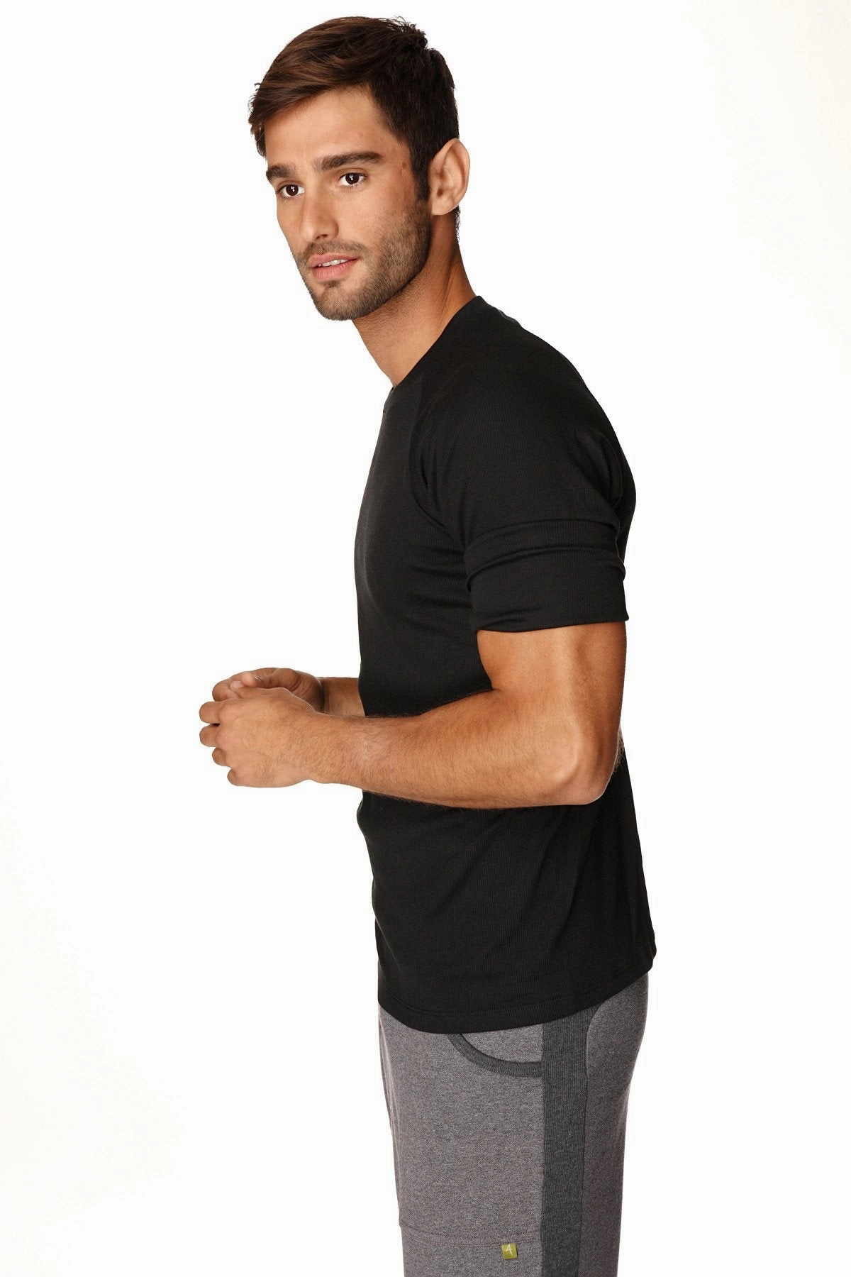 Hybrid CREW Neck Raglan Tee (Black)