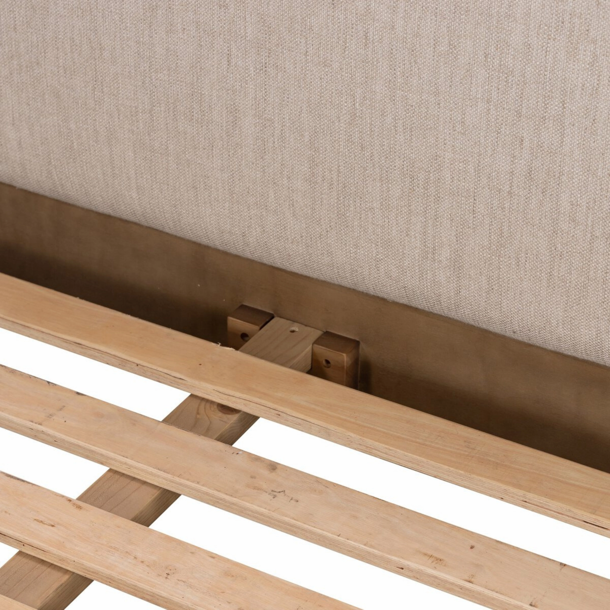 Jarek Bed