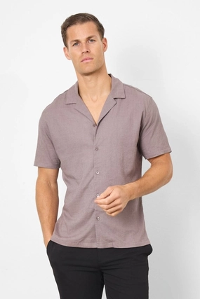 Linen Blend Cuban Collar Shirt in Truffle
