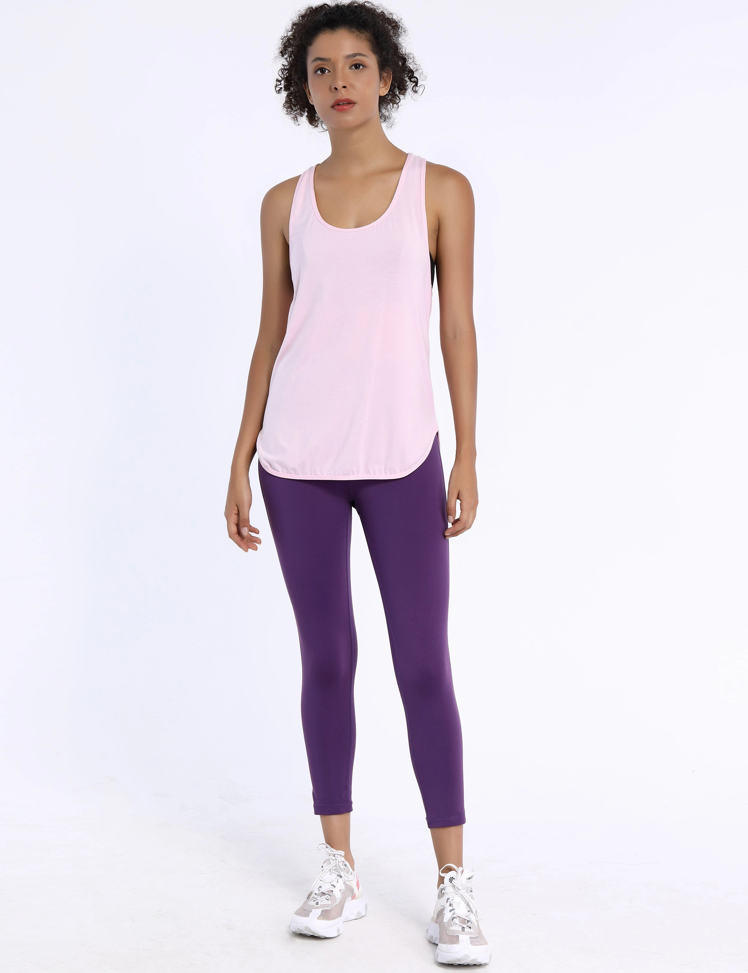 Loose Fit Racerback Tank Top lightpink_Biking