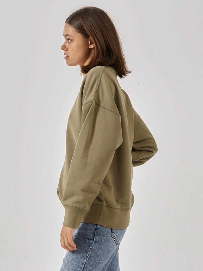 Minimal Thrills Slouch Crew - Aloe