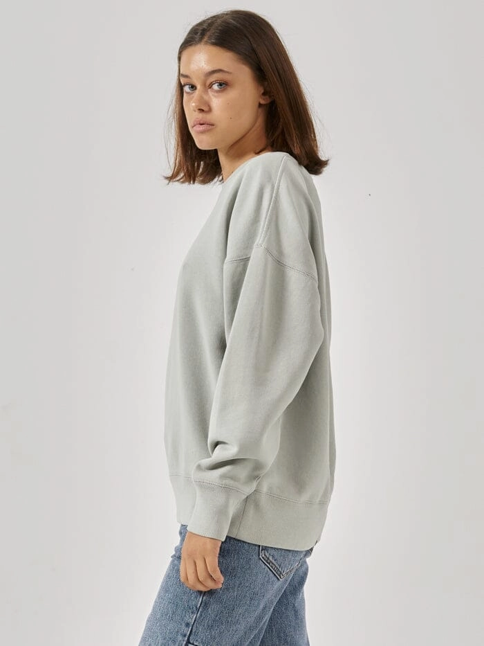 Minimal Thrills Slouch Crew - Sage Grey