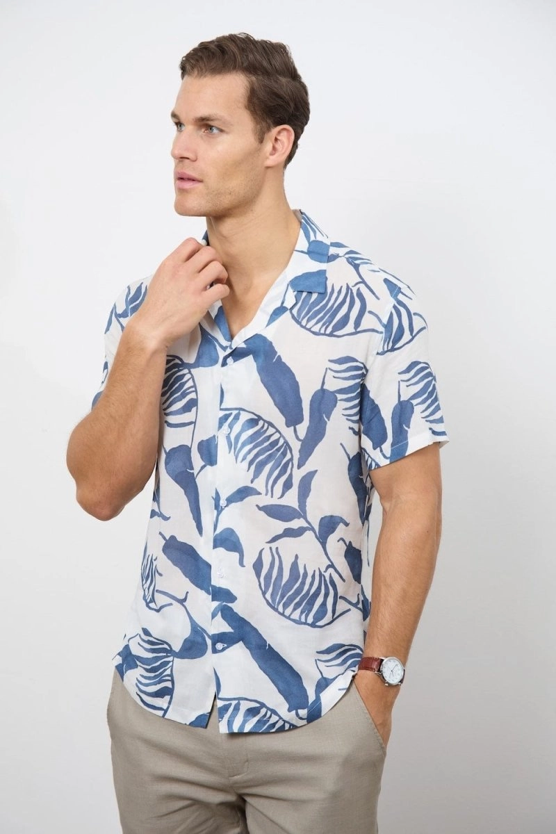 Printed Shirt in Blue Inky Leaves
