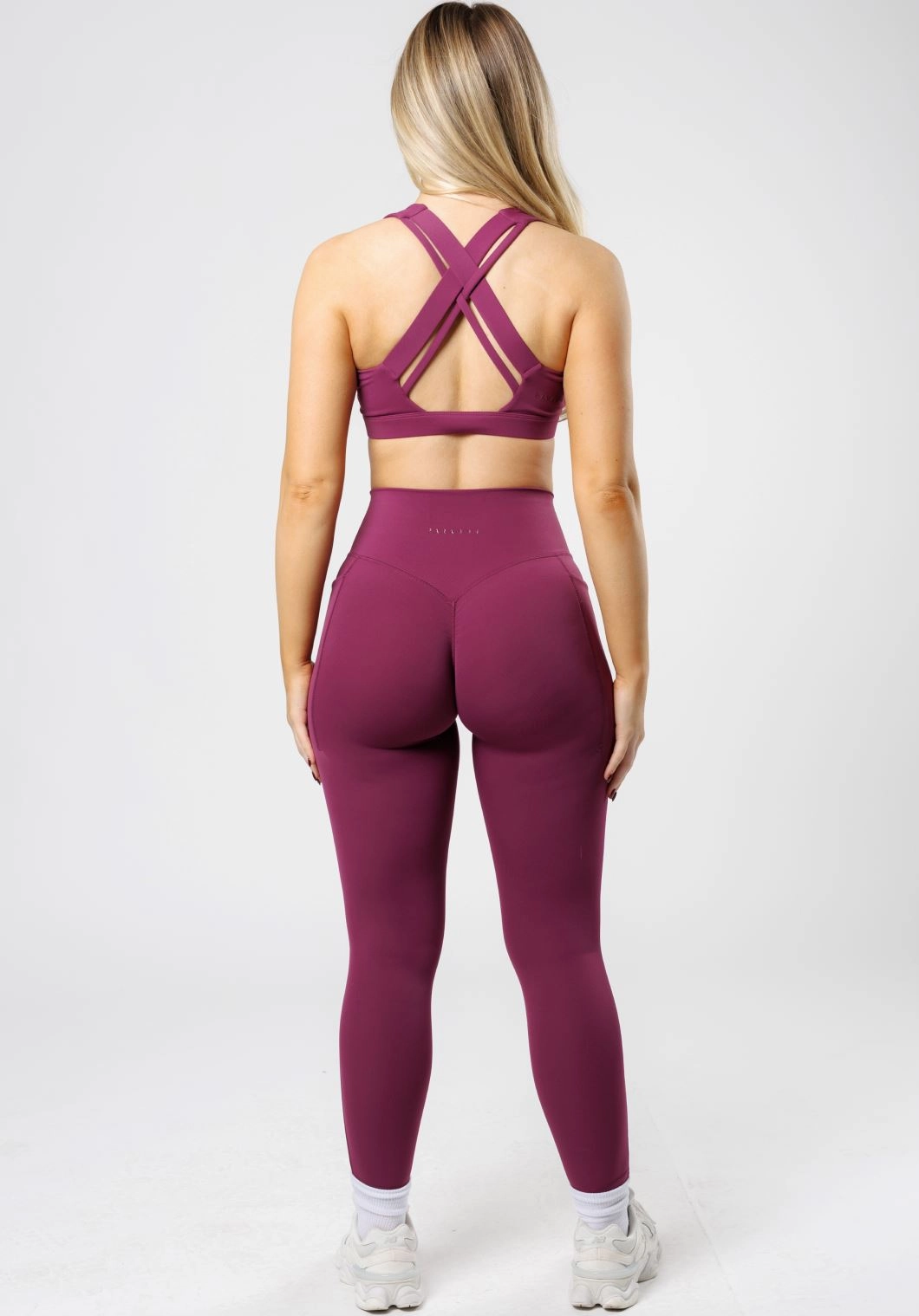 RecStretch™ Empower Sculptseam® Plus Pocket Legging Bright Violet