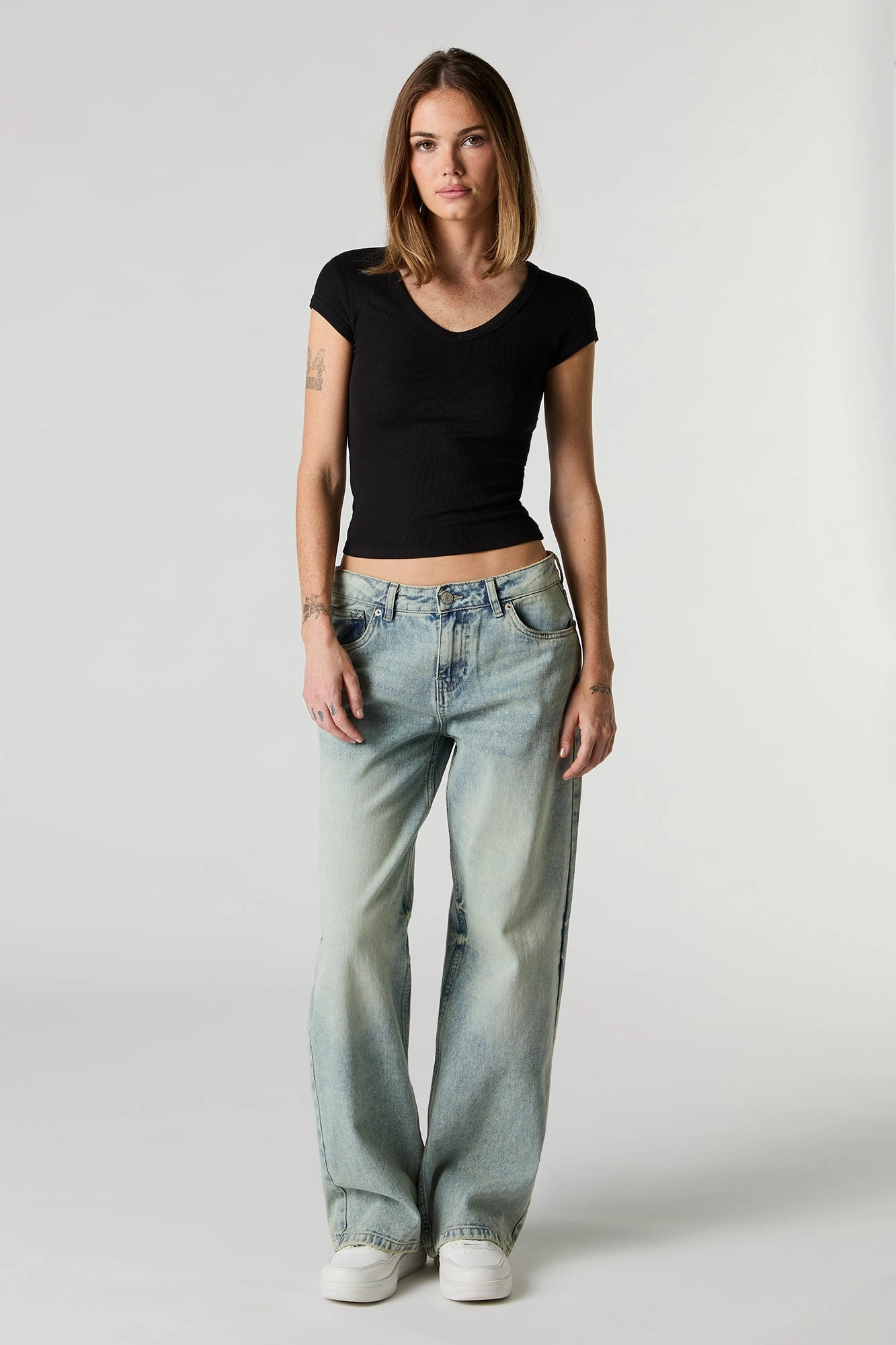 Ribbed V-Neck Fitted T-Shirt