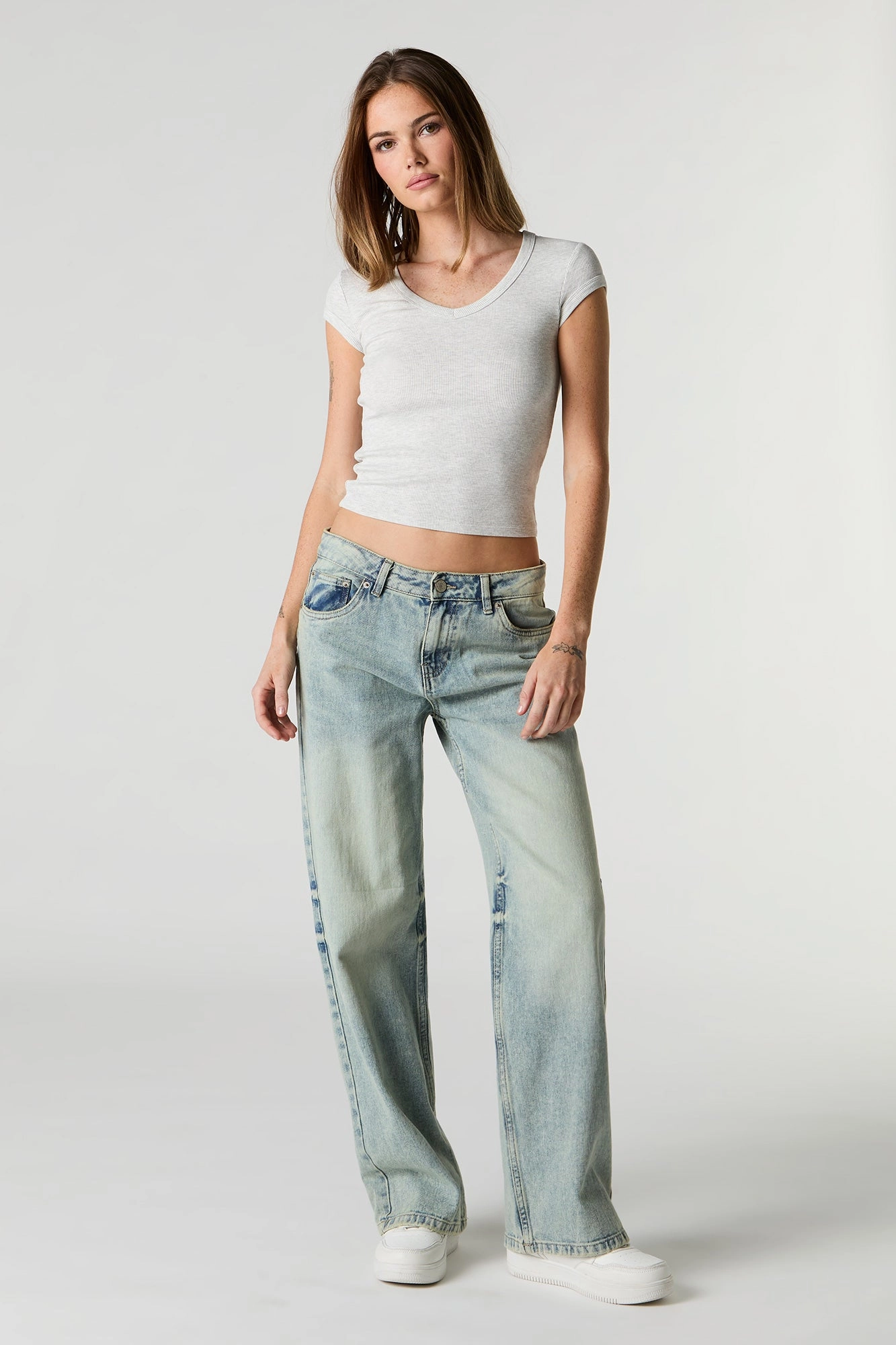Ribbed V-Neck Fitted T-Shirt