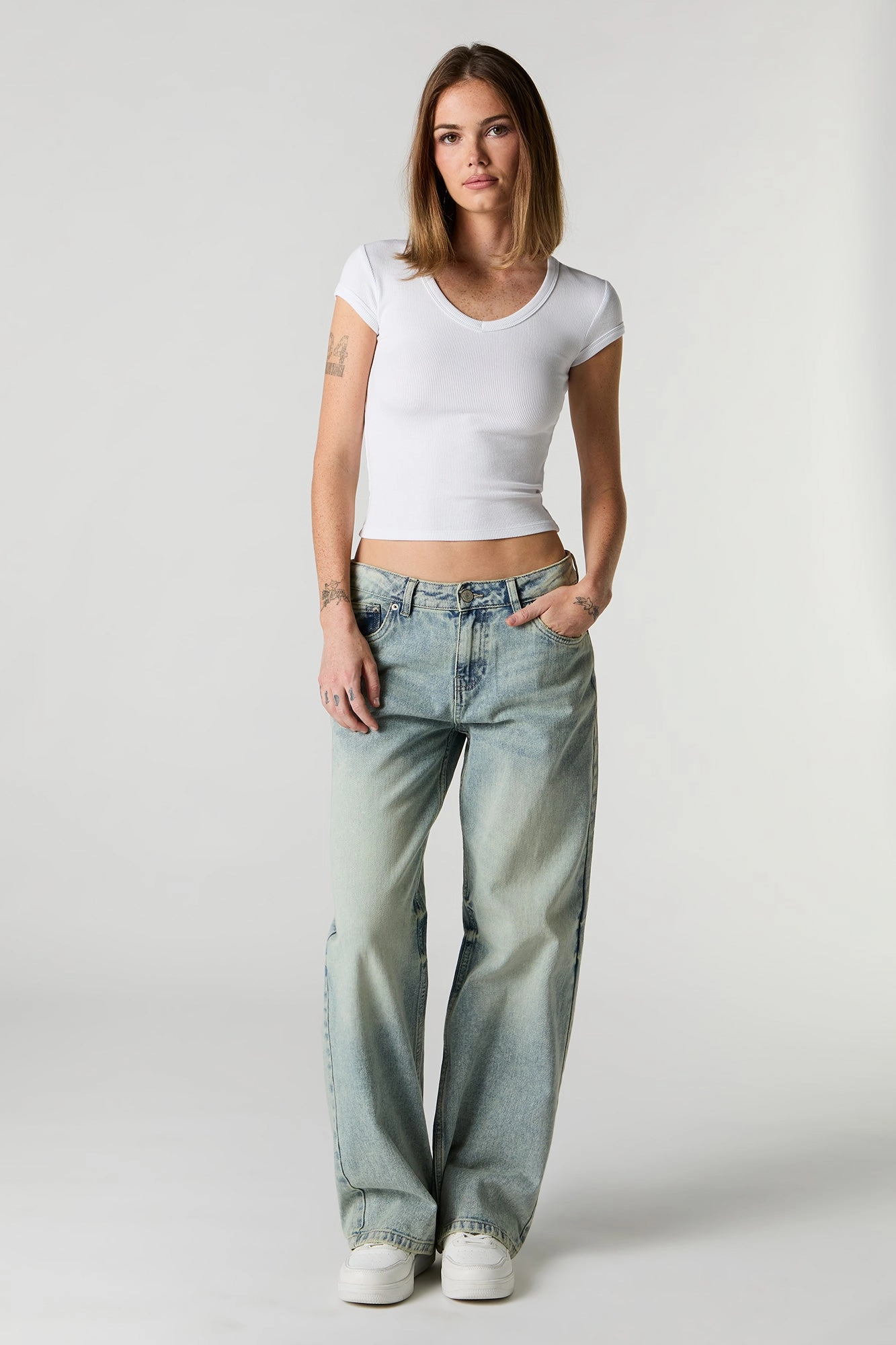 Ribbed V-Neck Fitted T-Shirt