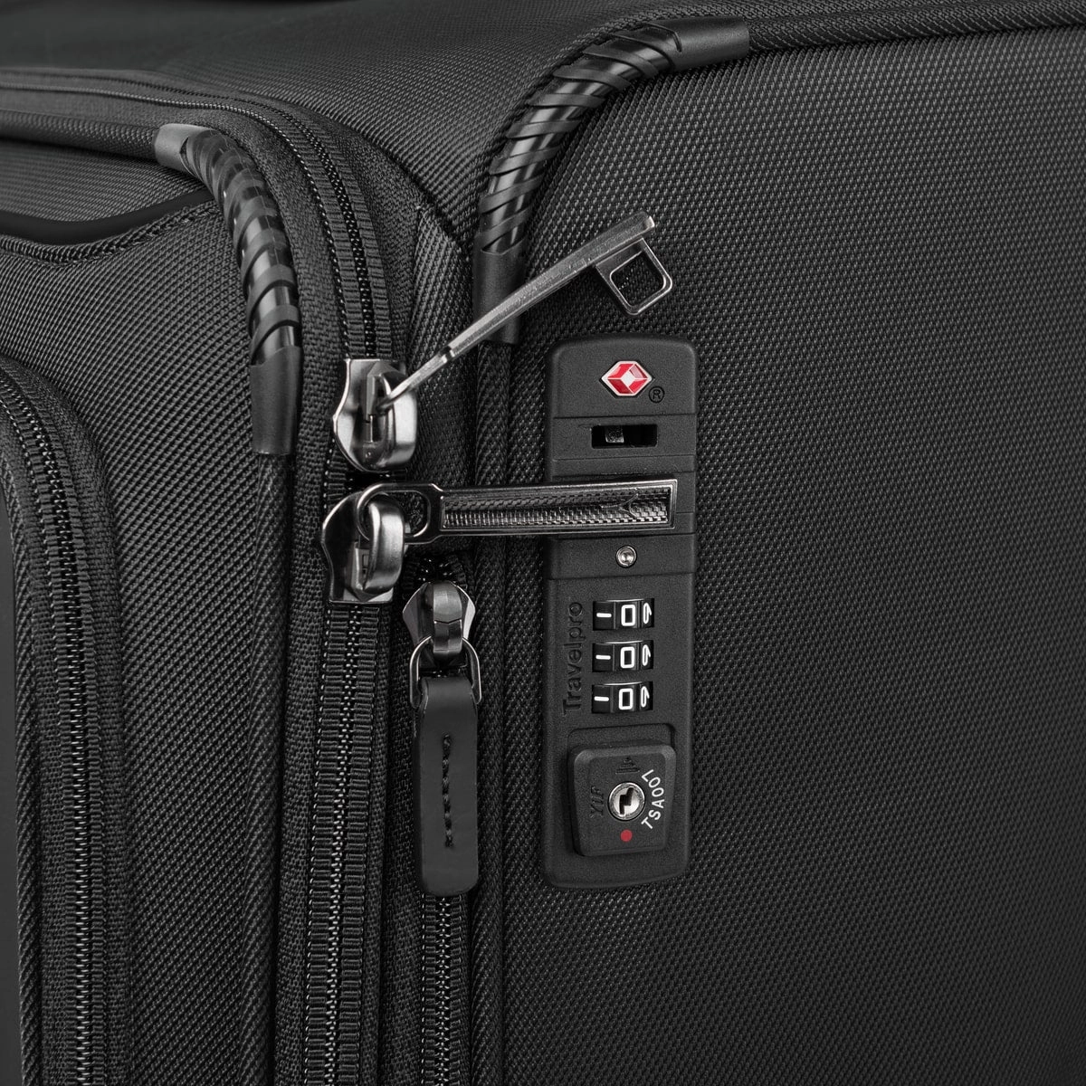 Travelpro Crew Classic Large Check-in Spinner