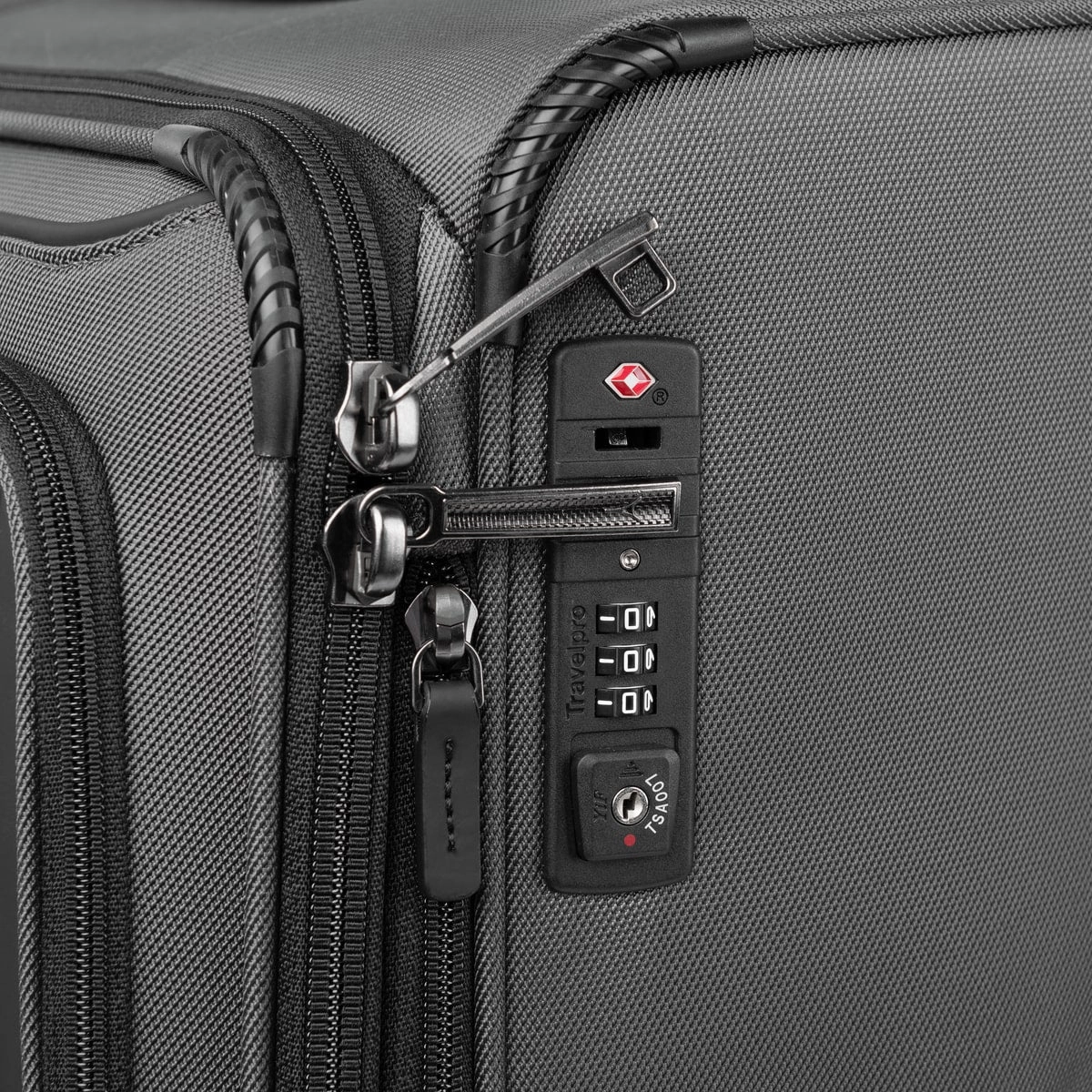 Travelpro Crew Classic Large Check-in Spinner