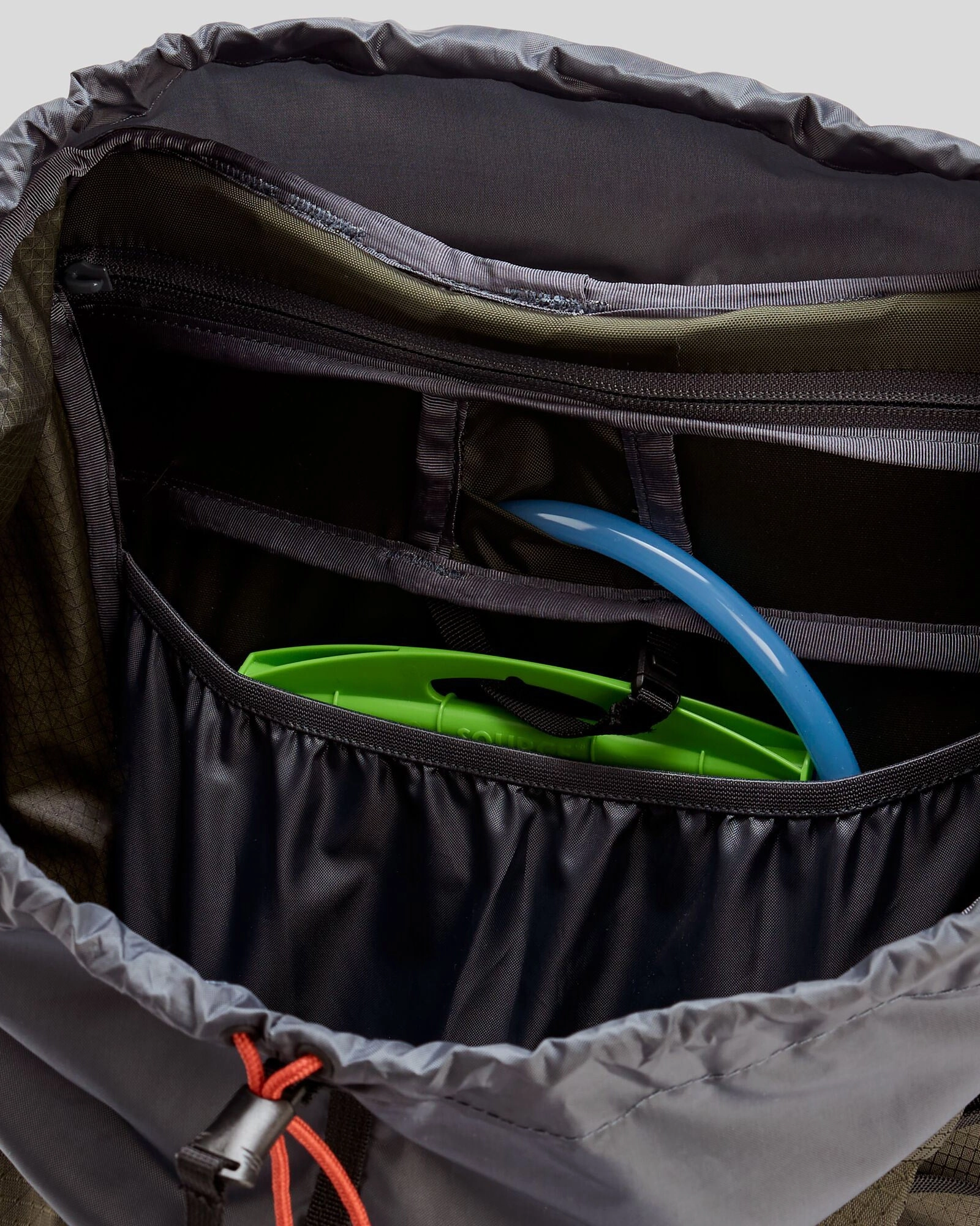 Valorous Pack - 58L - Dark Moss