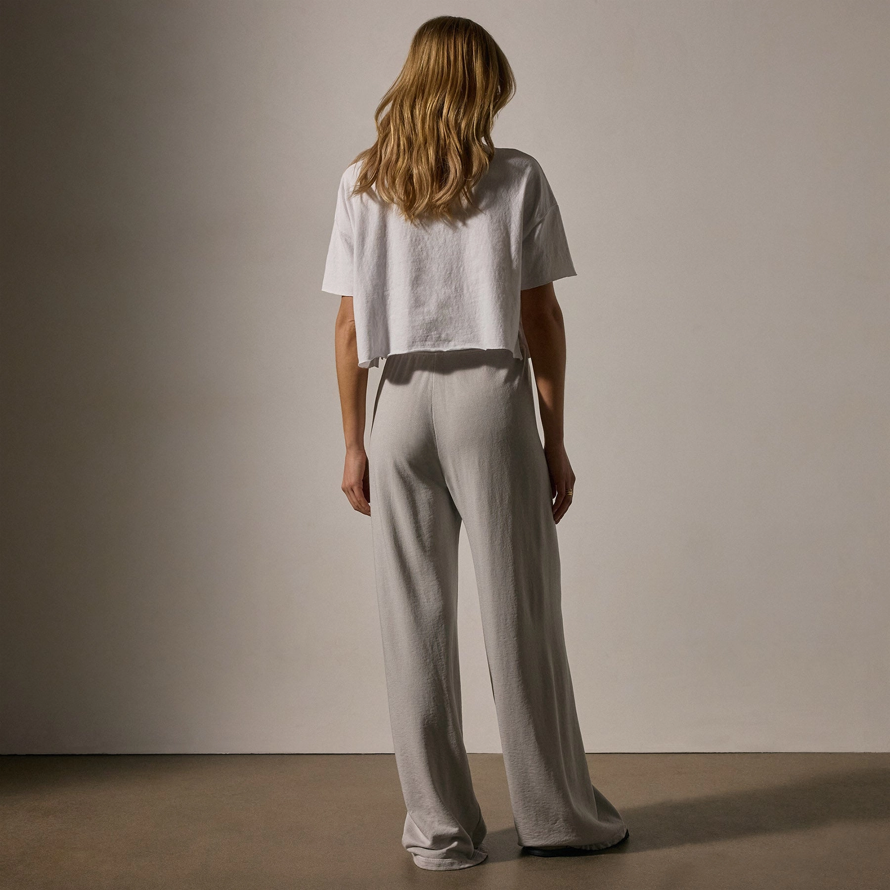 Wide Leg Sweatpant - Salt Pigment