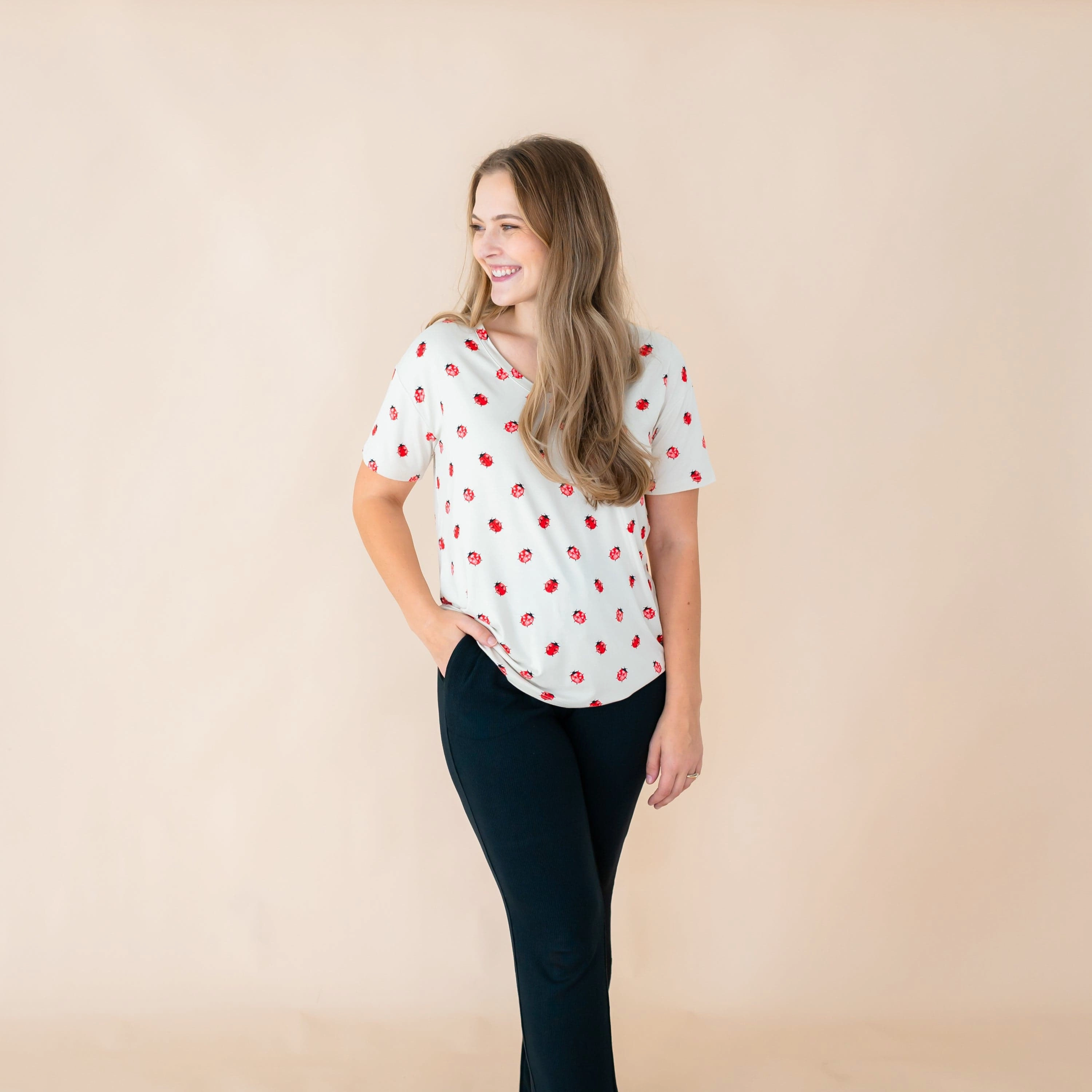 Women's Relaxed Fit V-Neck in Love Bug
