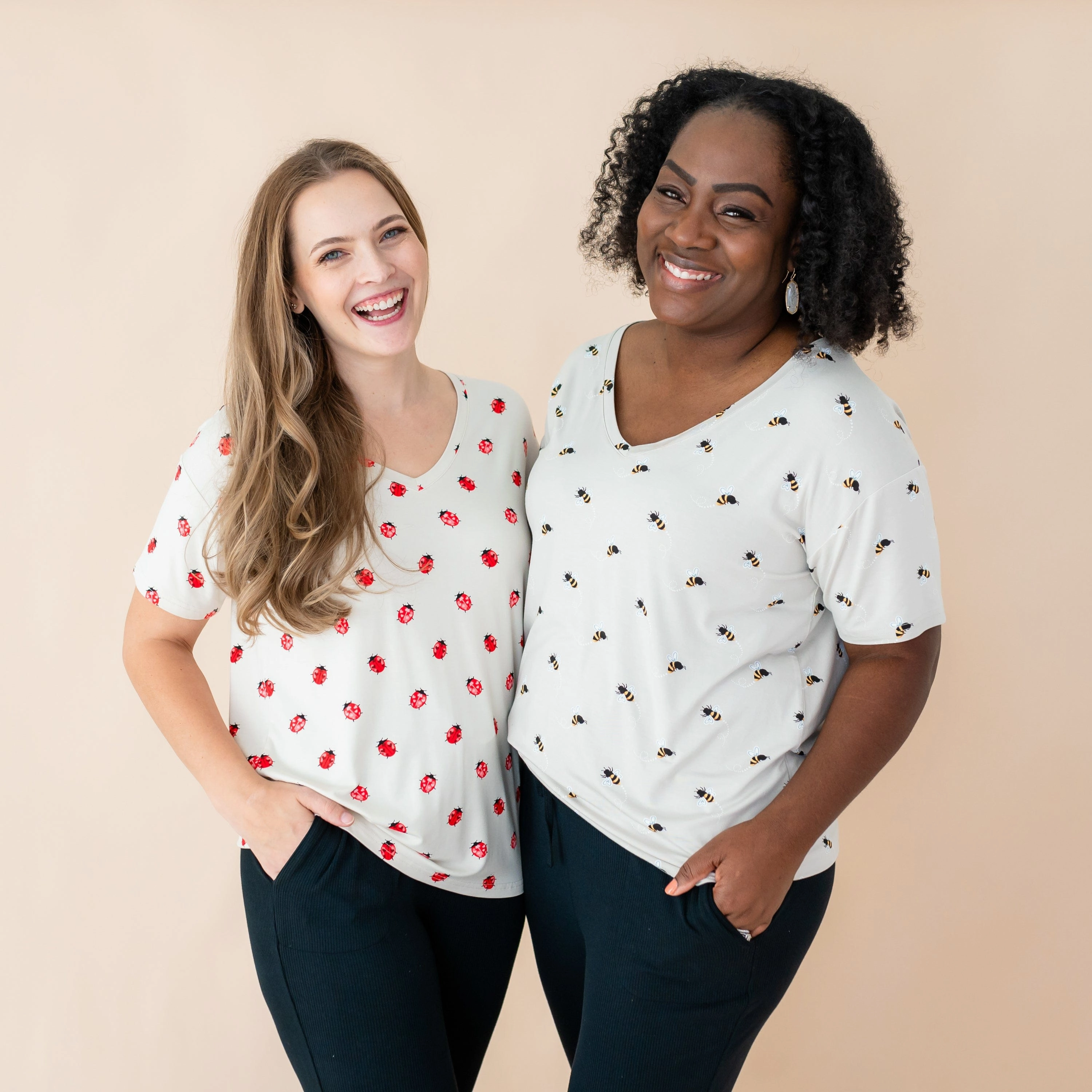 Women's Relaxed Fit V-Neck in Love Bug